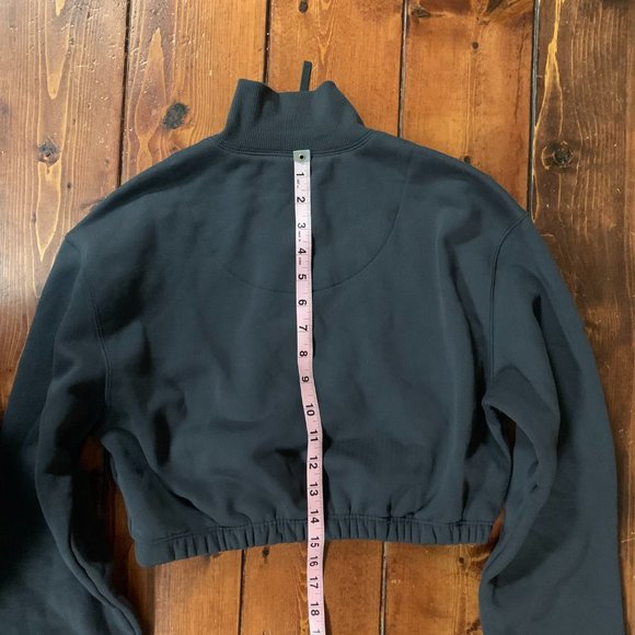 Adidas Cropped Half Zip Small Streetwear Women's Cotton Blend Sweatshirt  EUC - Picture 12 of 16